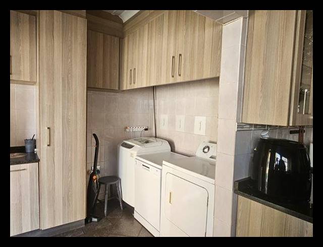 4 BEDROOM HOUSE FOR SALE IN RYNFIELD